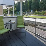 Floating Sea House Shark 3 * Portorož