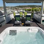 Floating Sea House Shark 3 * Portorož