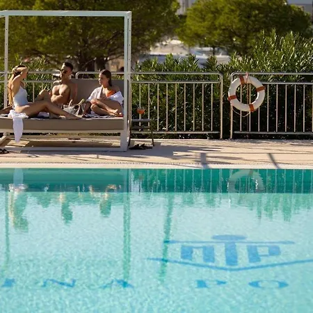 Floating Sea House Shark 3 Lejlighed *