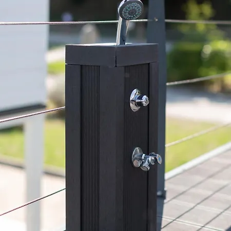 Floating Sea House Shark 3 * Portorož