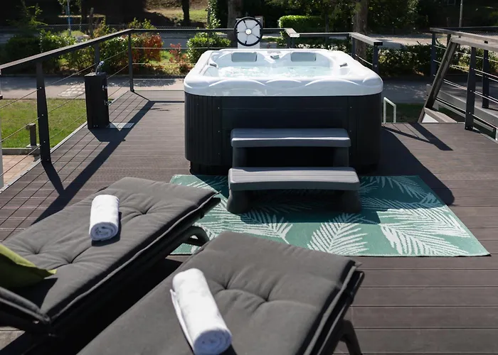 Floating Sea House Shark 3 Daire *